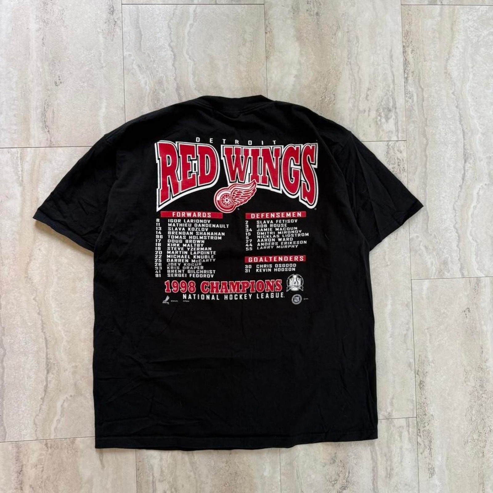 Vintage 1998 Detroit Red Wings Stanley Cup Champions BacktoBack NHL Graphic Tee gallery