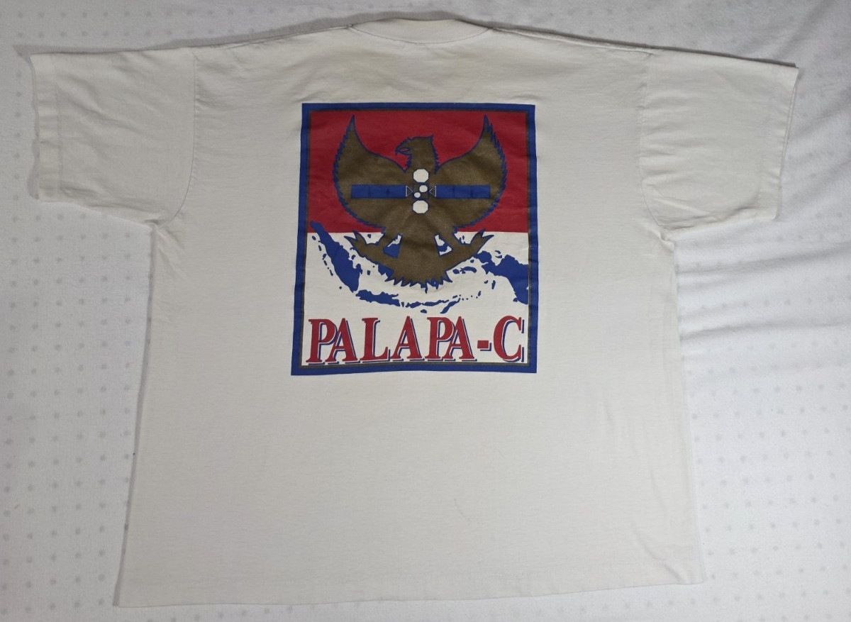 Indonesia Satellite PALAPA Vintage 1990s Single Stitch XL T Shirt gallery