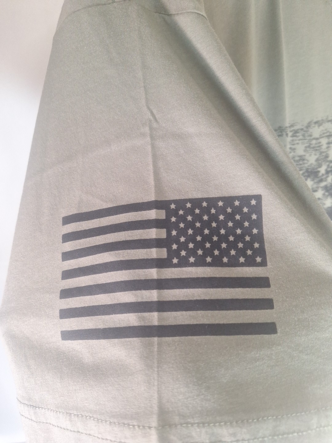 USA Distressed Flag Men's T Shirt Patriotic American Tee XL New Army Green gallery