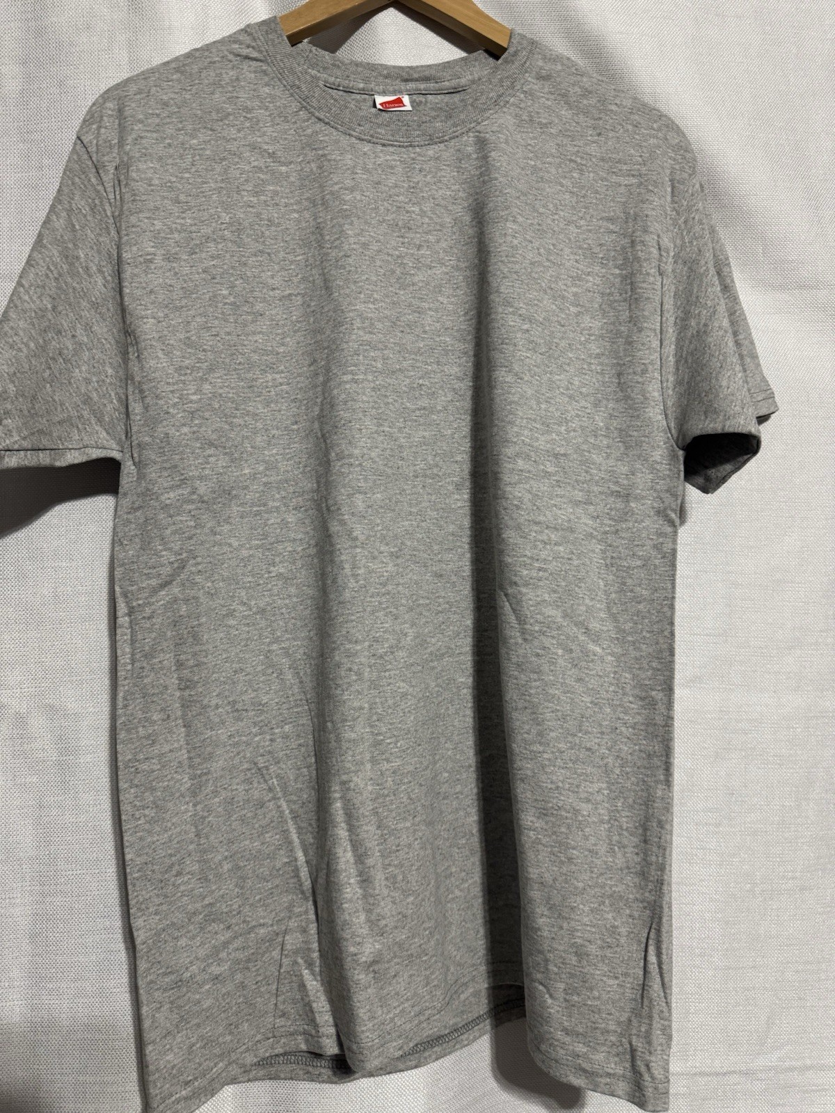 NWOT Hanes Tshirt Gray Short Sleeve Unisex Adult Cotton/Poly blend gallery