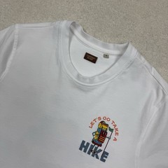 Common People Take a Hike Heavyweight Graphic Logo Tee Men’s S Crew Neck White