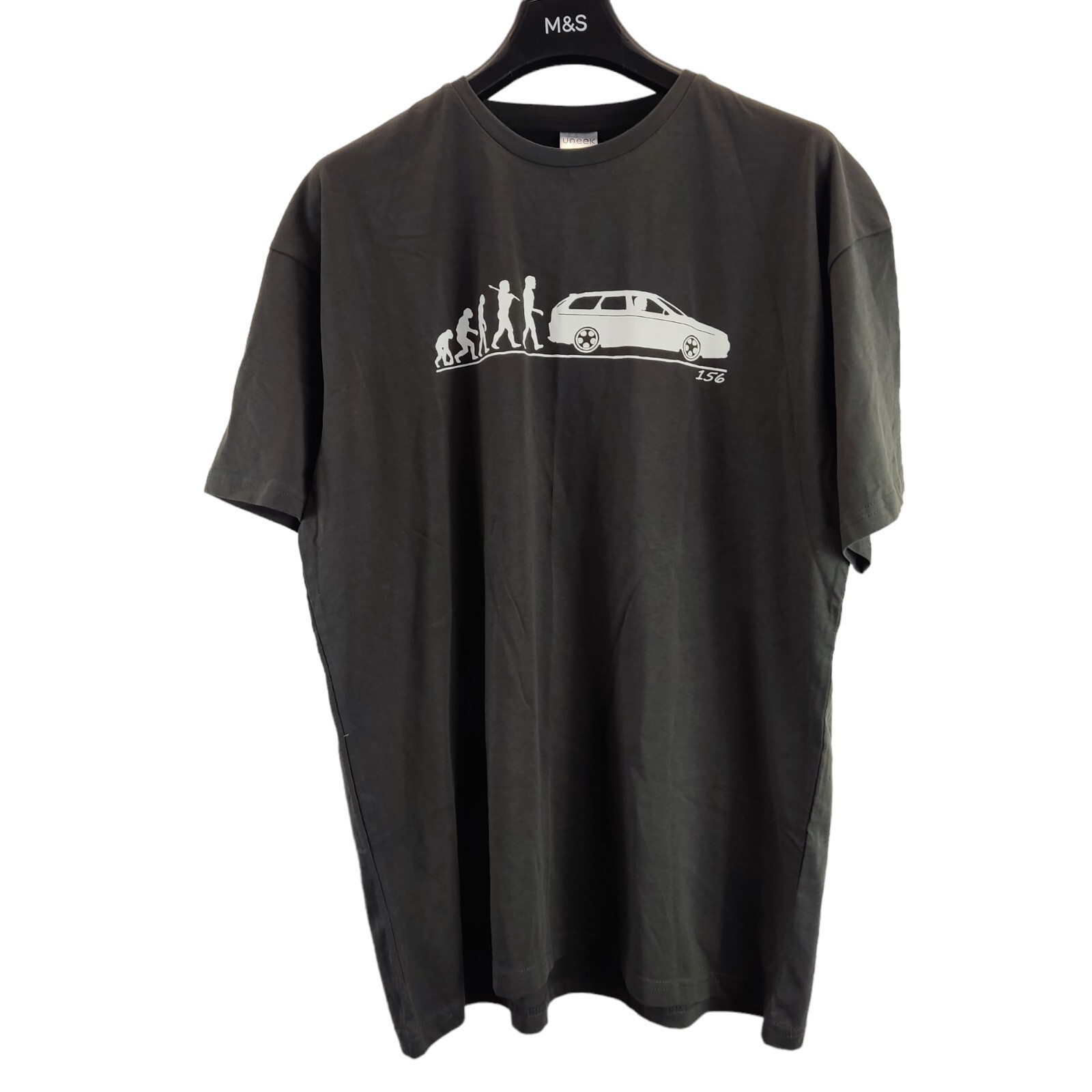 uneek mens t-shirt grey large print round neck short sleeve size xl free postage