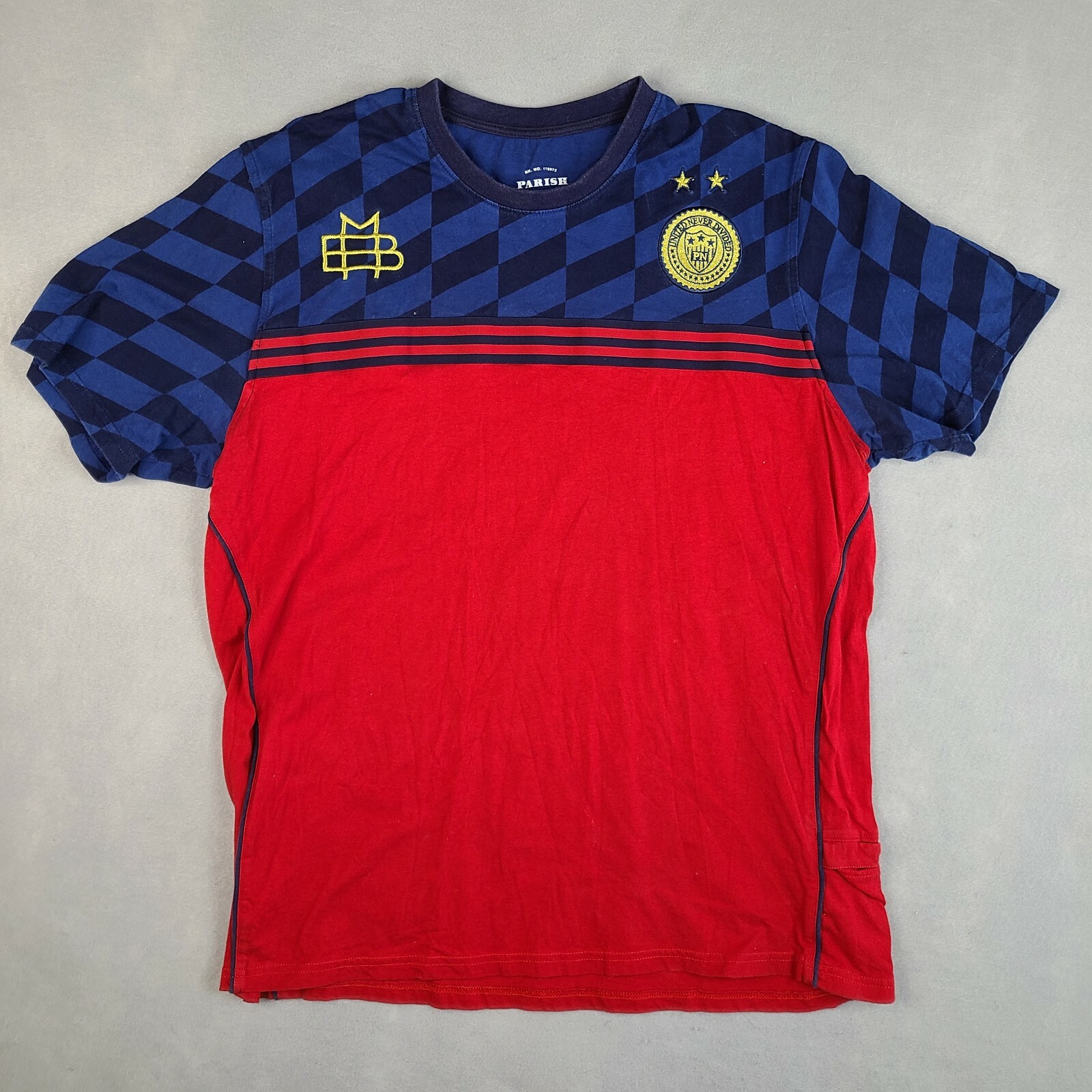 Parish Nation T-Shirt Adult Size 2X United Never Divided Patch Red Blue