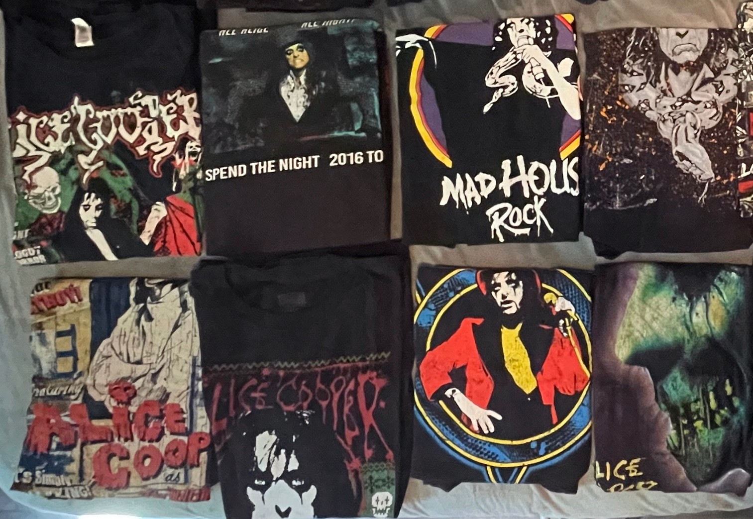 Build Your Own Lot of Alice Cooper T-Shirts Mens Size Large random grab bag gallery
