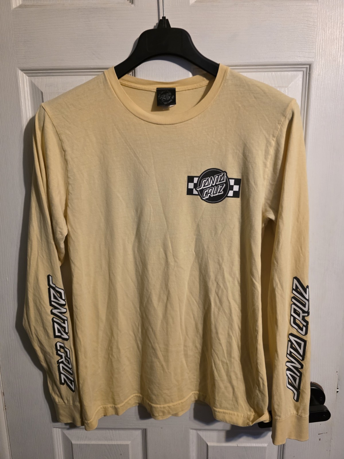Santa Cruz Skateboarding Long Sleeve Logo Pale Yellow Mens Medium gallery