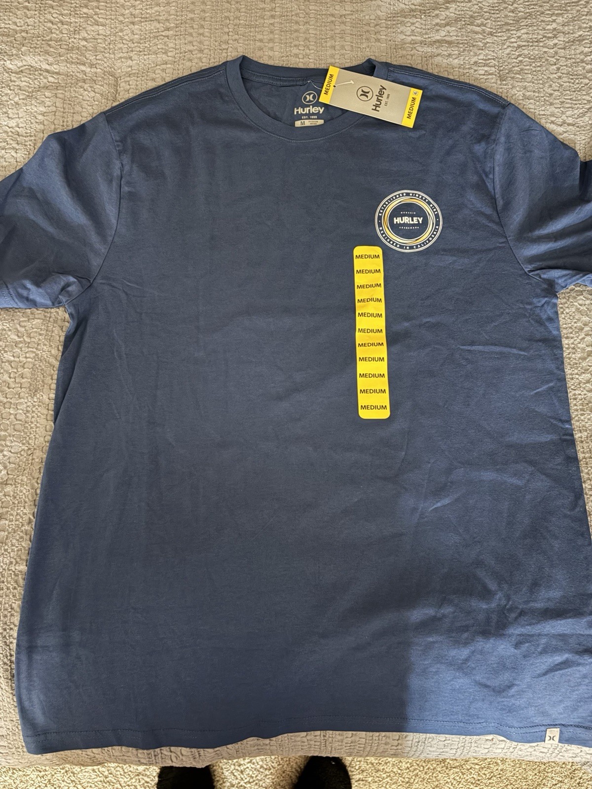 Hurley NWT Men's Blue Graphic Logo Crew Neck Short Sleeve Cotton Knit T-Shirt M gallery