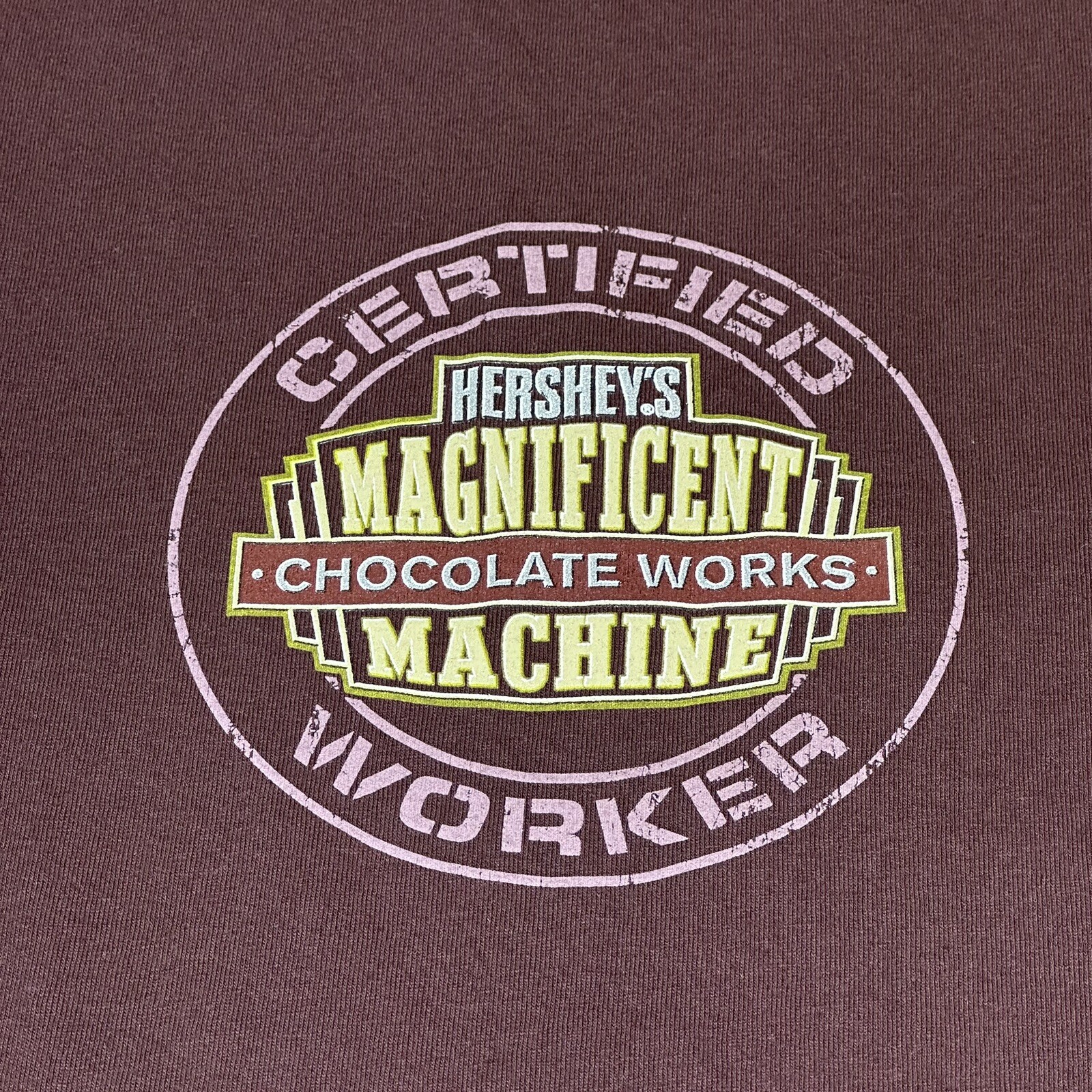 2000s Hershey’s Chocolate Magnificent Machine Employee T-Shirt Size Medium gallery