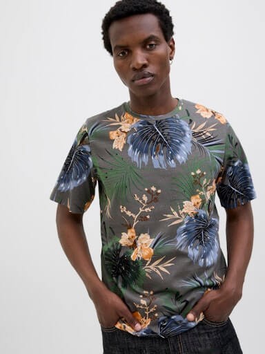 Jack & Jones 1 Pack JJHAWAII AOP Crew Neck 100% Cotton T-Shirt gallery