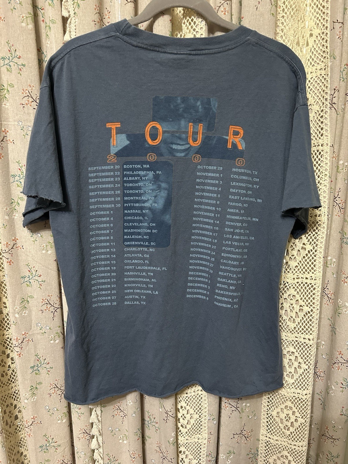 Vintage Tina Turner Twenty Four Seven Tour 2000 Giant Tag Graphic Tee Distressed gallery