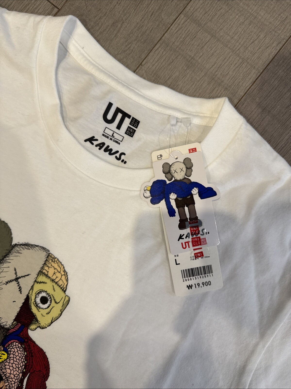 Brand New Kaws x Uniqlo UT "Flayed Companion" Tee Size Large L (Asia Sizing) gallery