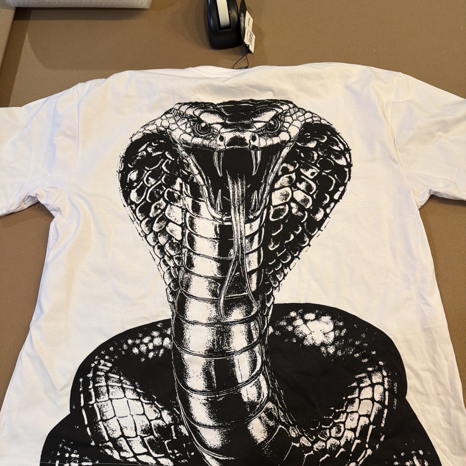 Crooks & Castles T-Shirt Men's Sz XXL Big Cobra Drop Shoulder Heavyweight White gallery