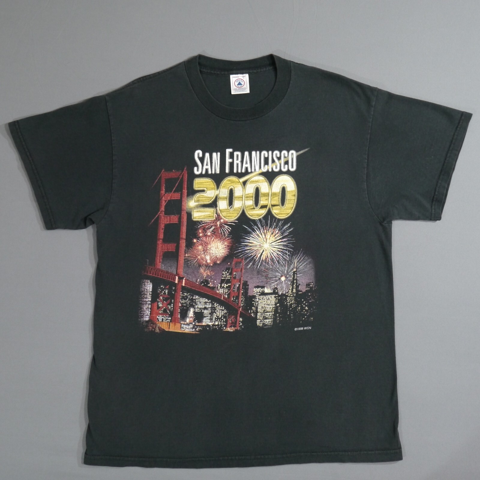 Vtg Y2k San Francisco Golden Gate Bridge T Shirt Sz L Black New Years Eve Party gallery