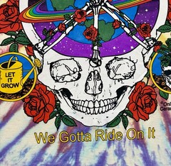 Online Ceramics “Love Is Real” Tye Dye Silk Screen T- Shirt Size S Excellent