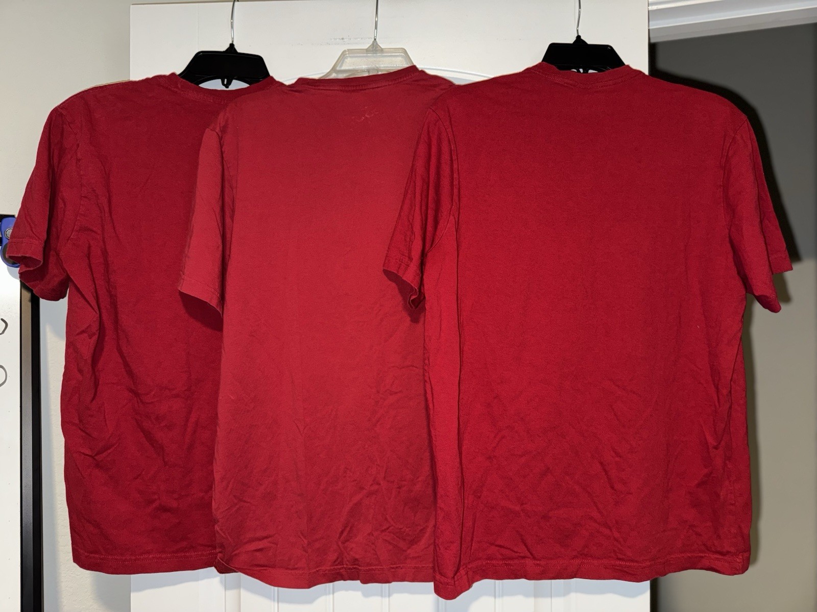 APPLE Official MAC Computer Employee RED Tech Staff T-Shirt Lot of 3 Medium gallery