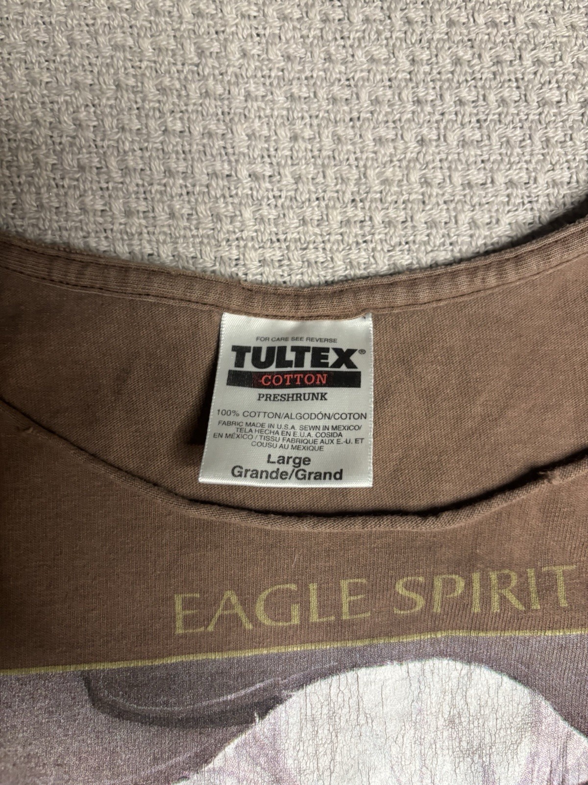 Vintage Tultex T-Shirt Mens L cropped Crewneck Graphic Eagle Spirit Brown gallery