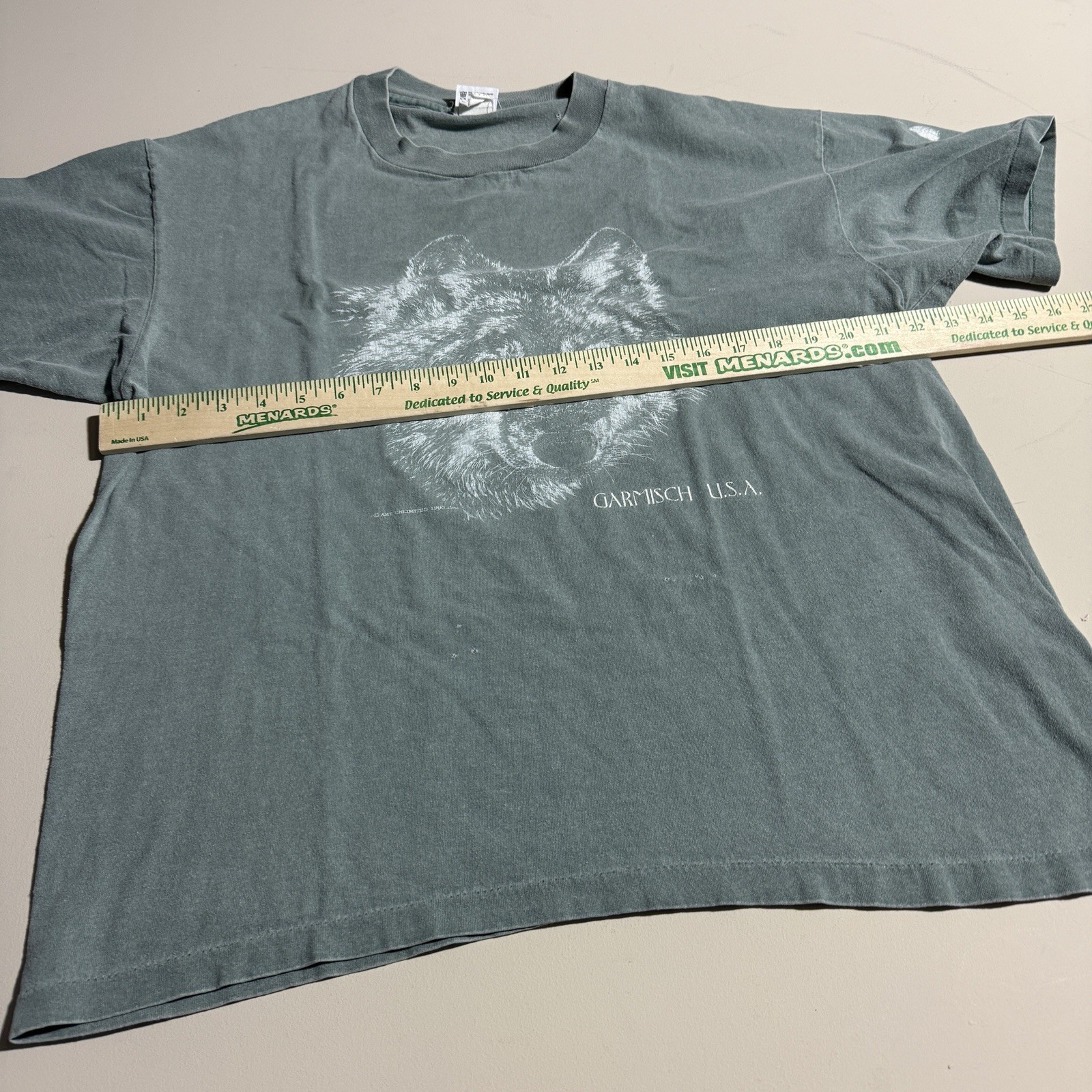 VTG Wolf T-Shirt One Size Fits All Anvil Single Stitch Cotton Made In USA 1990 gallery