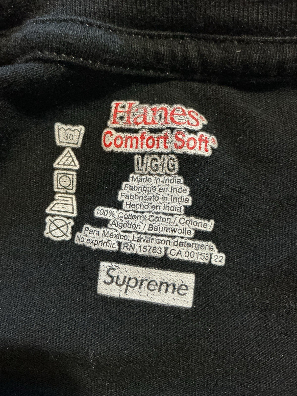 Hanes X Supreme Black Blank Essential Logo Short Sleeve Crewneck T-Shirt Sz. L gallery