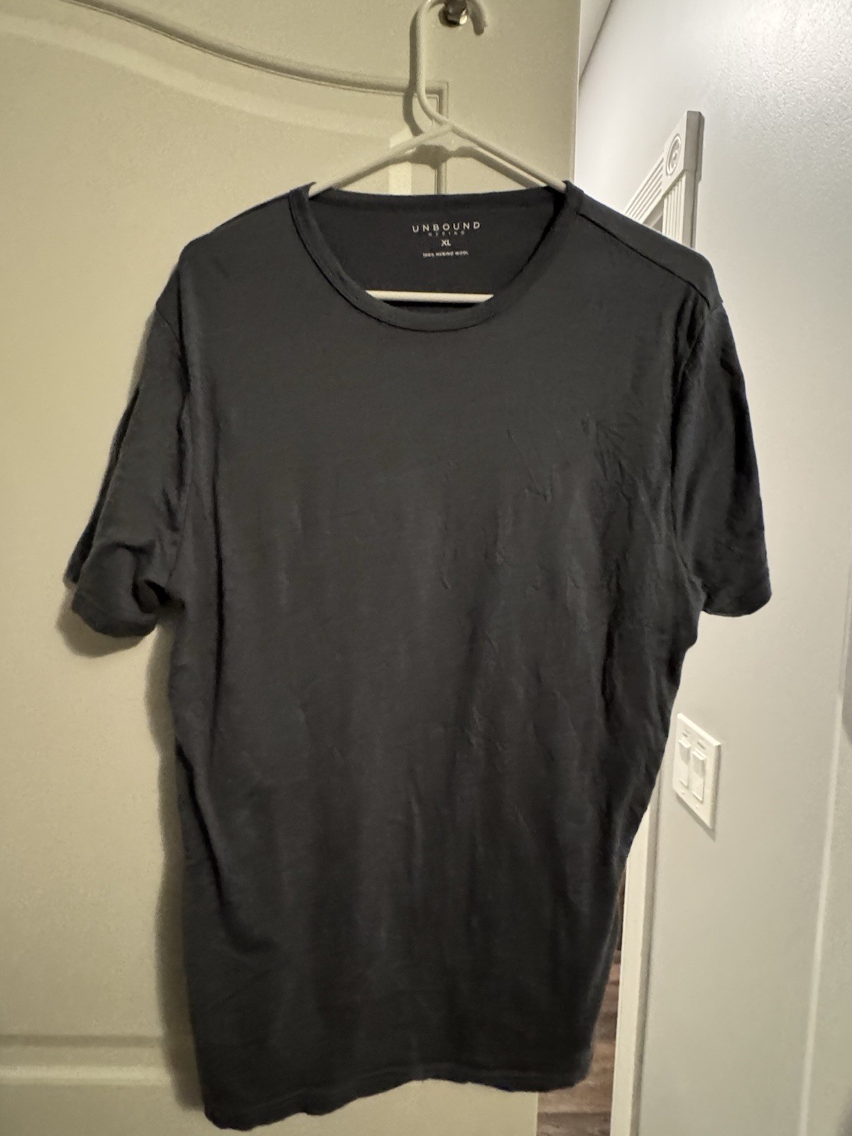 Men's Merino Ultralight Crew T‑Shirt, Unbound Merino Wool gallery