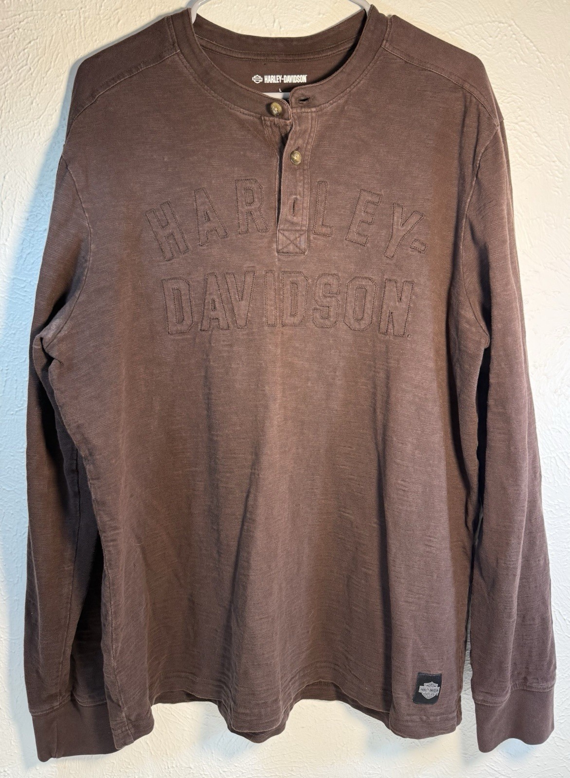 Harley Davidson Shirt Mens Long Sleeve Henley Size L **see Photo Small Hole** gallery