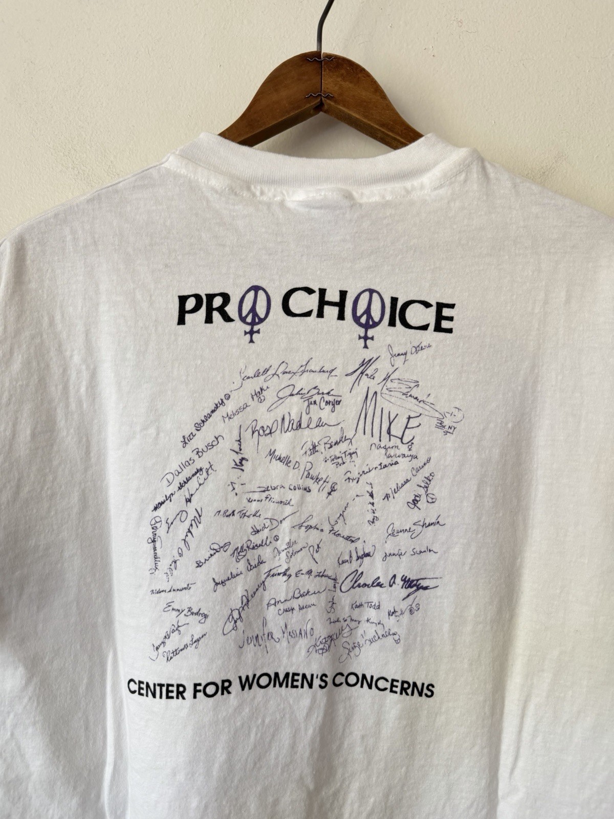 VTG 90s Reproductive Freedom Rights Pro Choice Shirt X-Large gallery