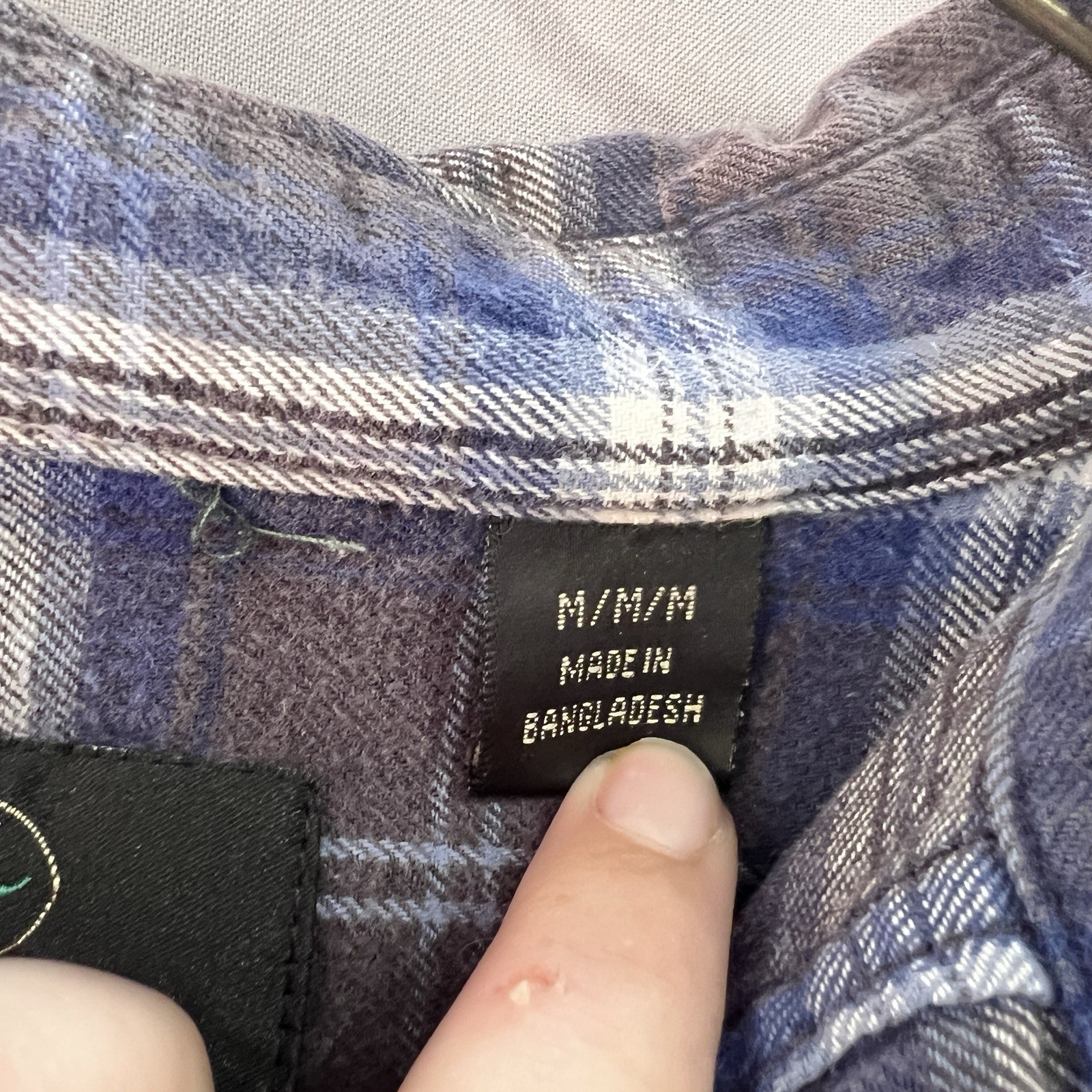 RedHead men's long-sleeve plaid flannel button-up shirt Size Medium TG2176 gallery