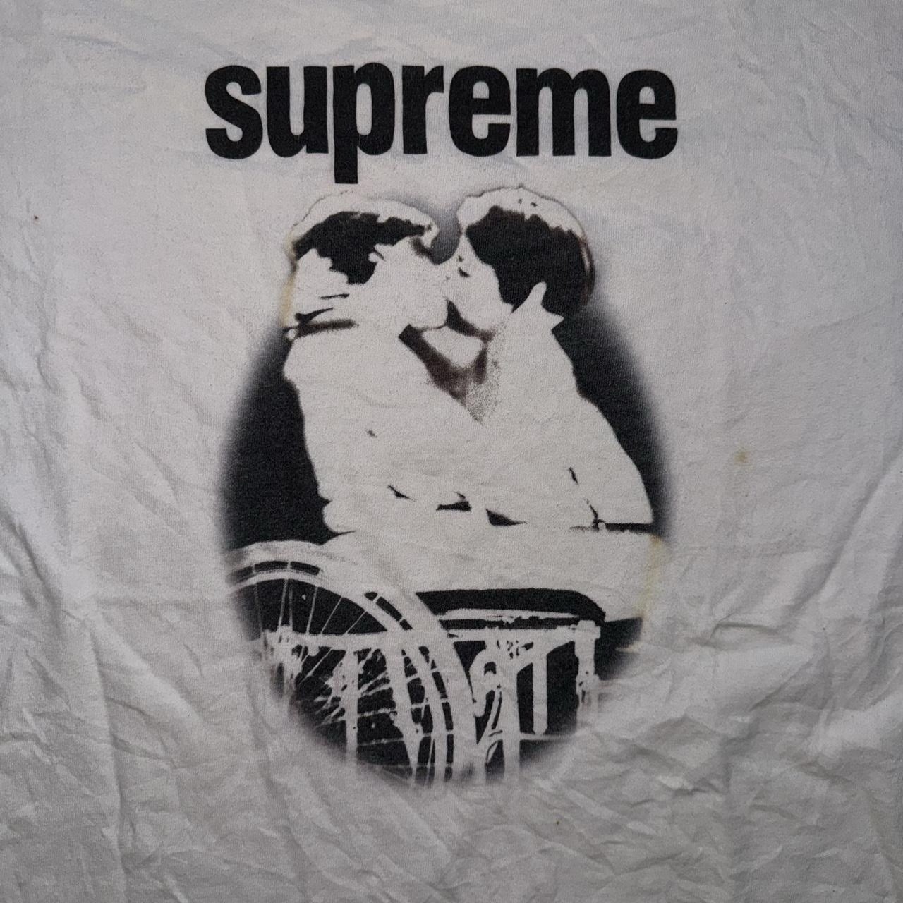 Supreme Men's Short Sleeve T-Shirt Medium, Made In USA, White gallery