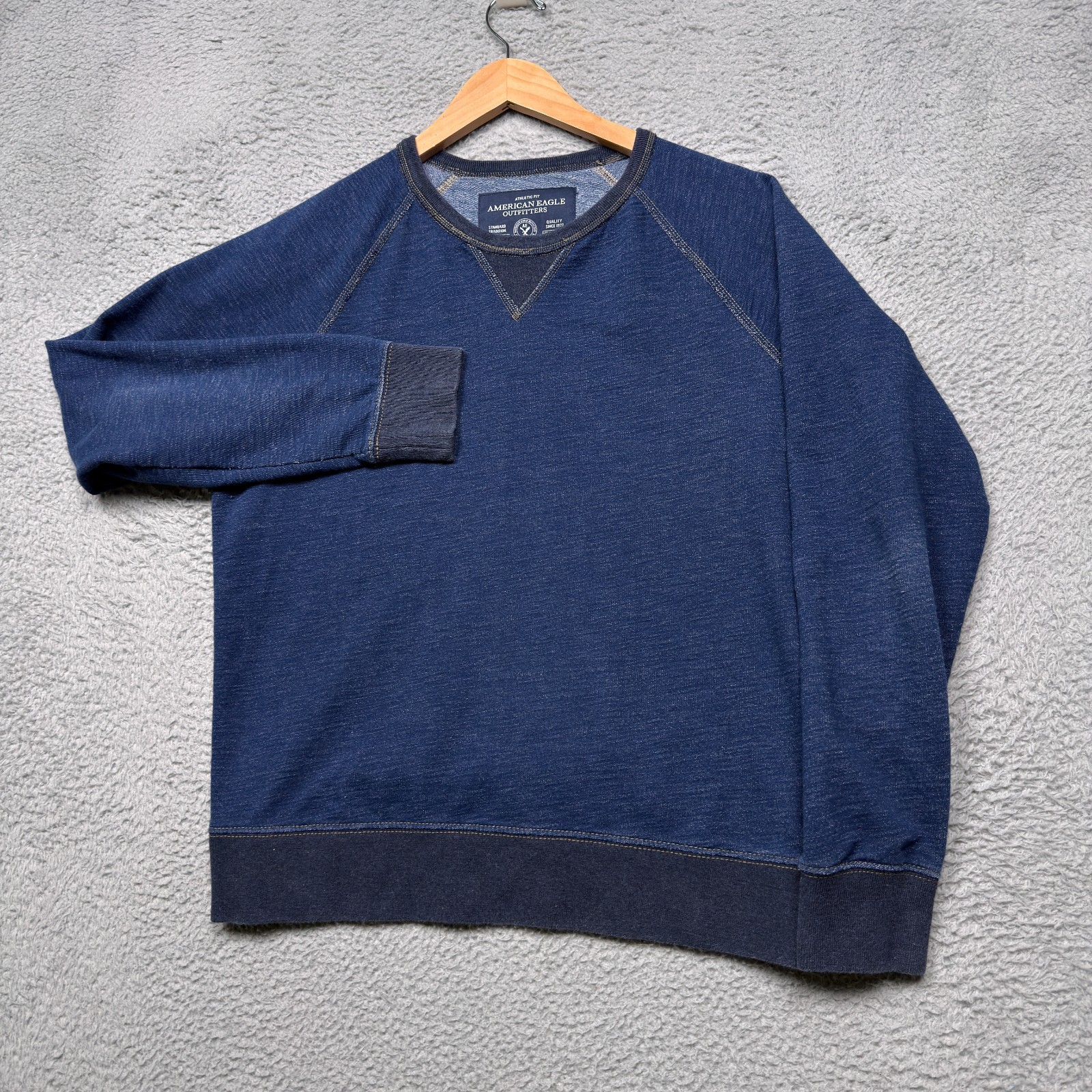 American Eagle Thermal Shirt Mens XL Blue Raglan Sleeve Long Sleeve Preppy gallery