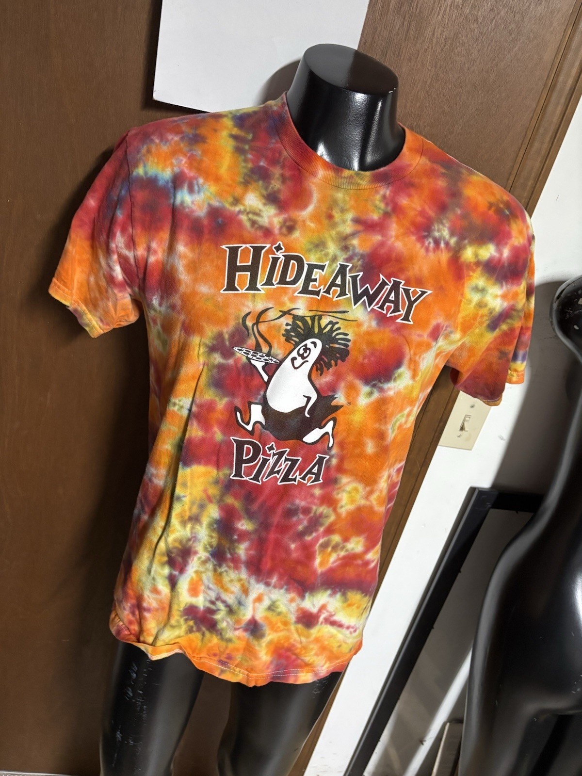 Hideaway Pizza Tiedye 2-sided T SHIRT L Large Gildan Hammer Colorful Orange Lava gallery