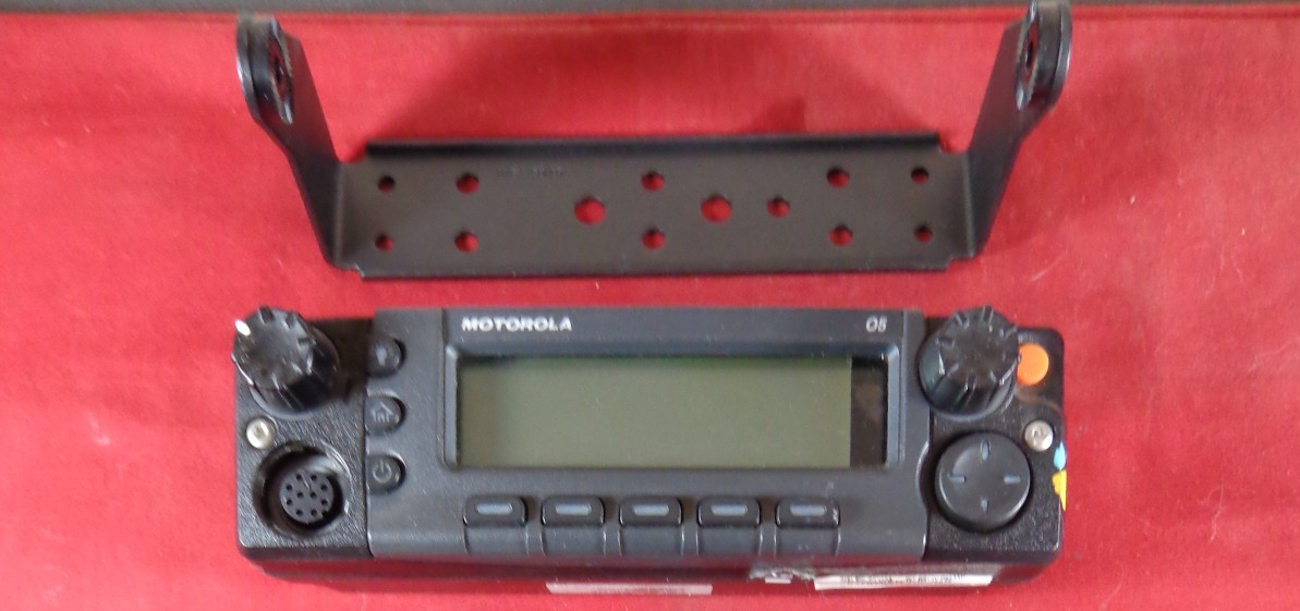 Motorola APX7500 VHF XTL5000 UHF O5 remote Head PHLN1002A HLN7041A with bracket