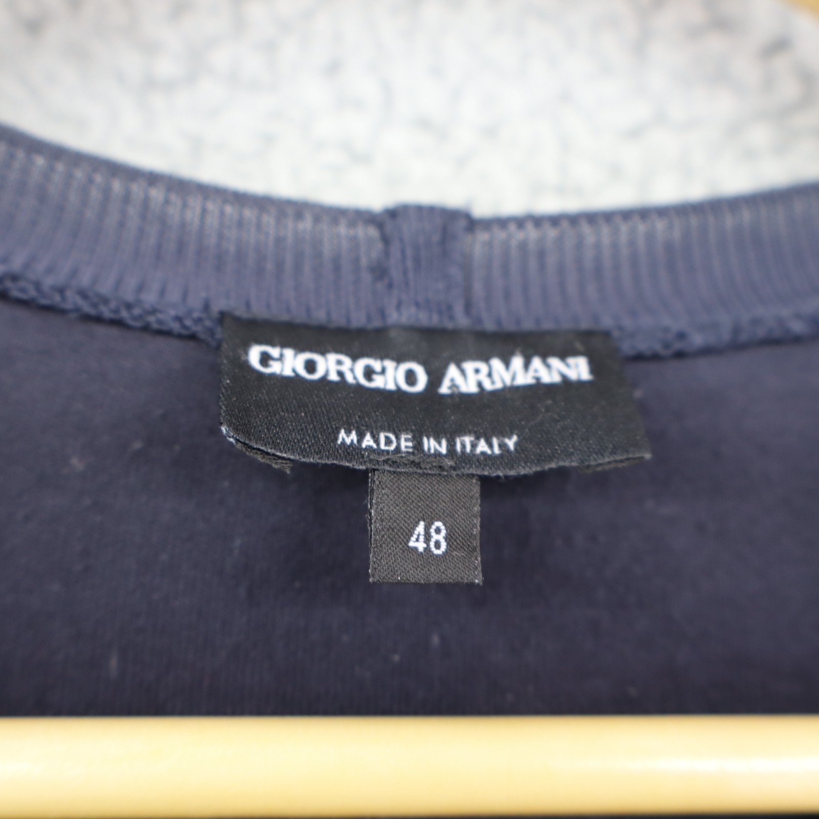 Vtg 2000s Giorgio Armani Le Collezioni Ribbed T-Shirt Black Italy sz 48 gallery