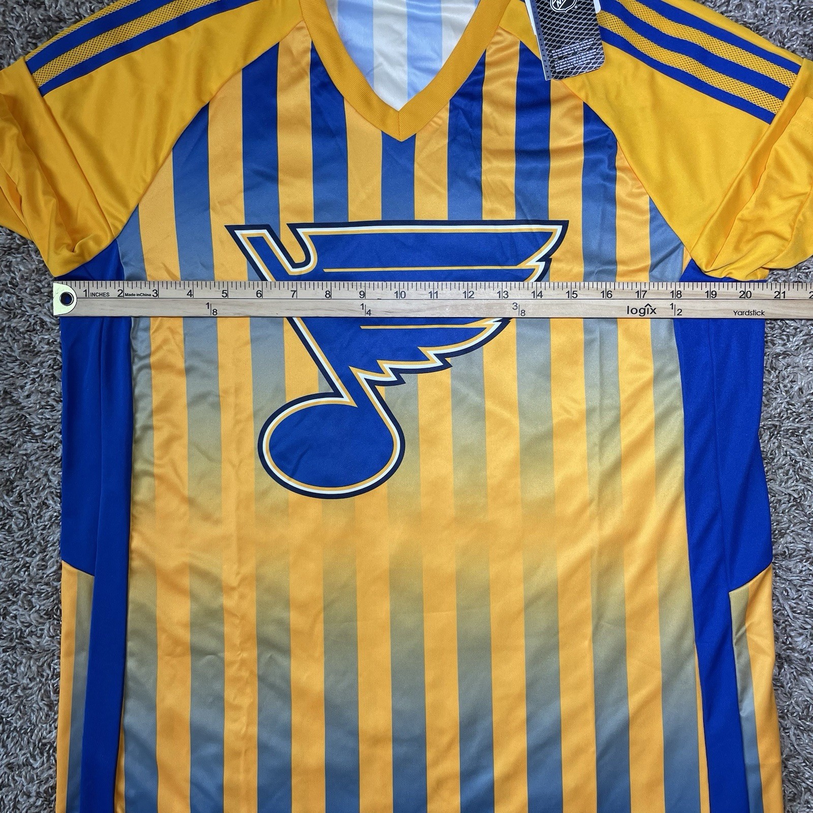 Adidas St Louis Blues Soccer Themed Shirt NHL Mens Medium Yellow Blue IP8095 NEW gallery
