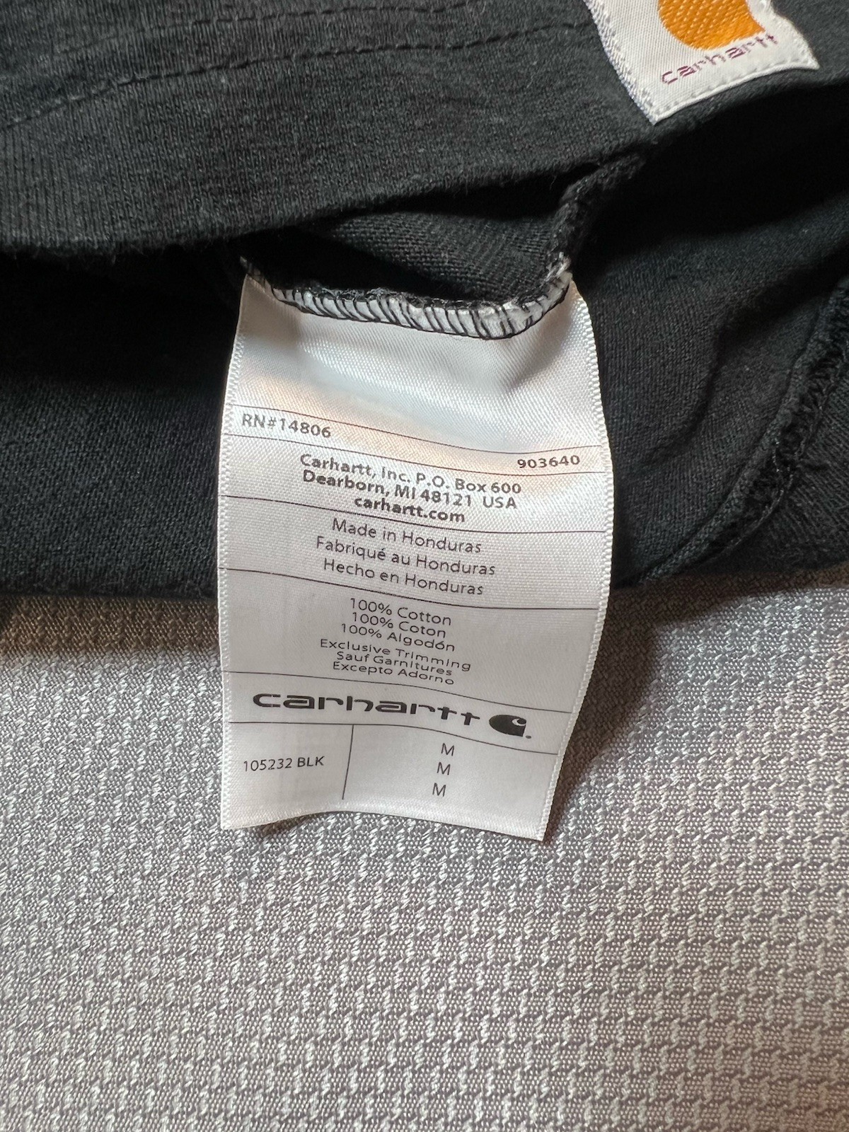 Carhartt Workwear Shamrock Clover Pocket T-Shirt Men’s Size Medium gallery