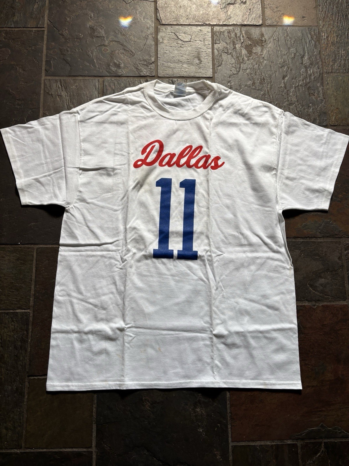 Gildan XL White Dallas 11 Coca-Cola 11 Graphic Crew Neck Short Sleeve T-Shirt gallery