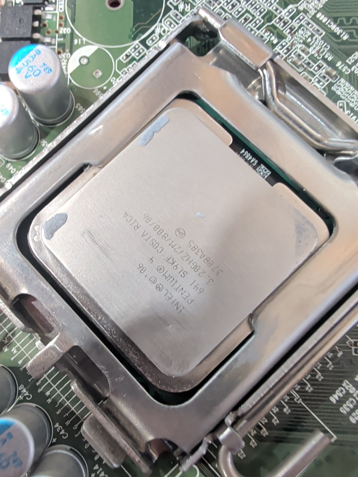 DELL CN-0CU395 MOTHERBOARD With P4 3.2 Ghz CPU