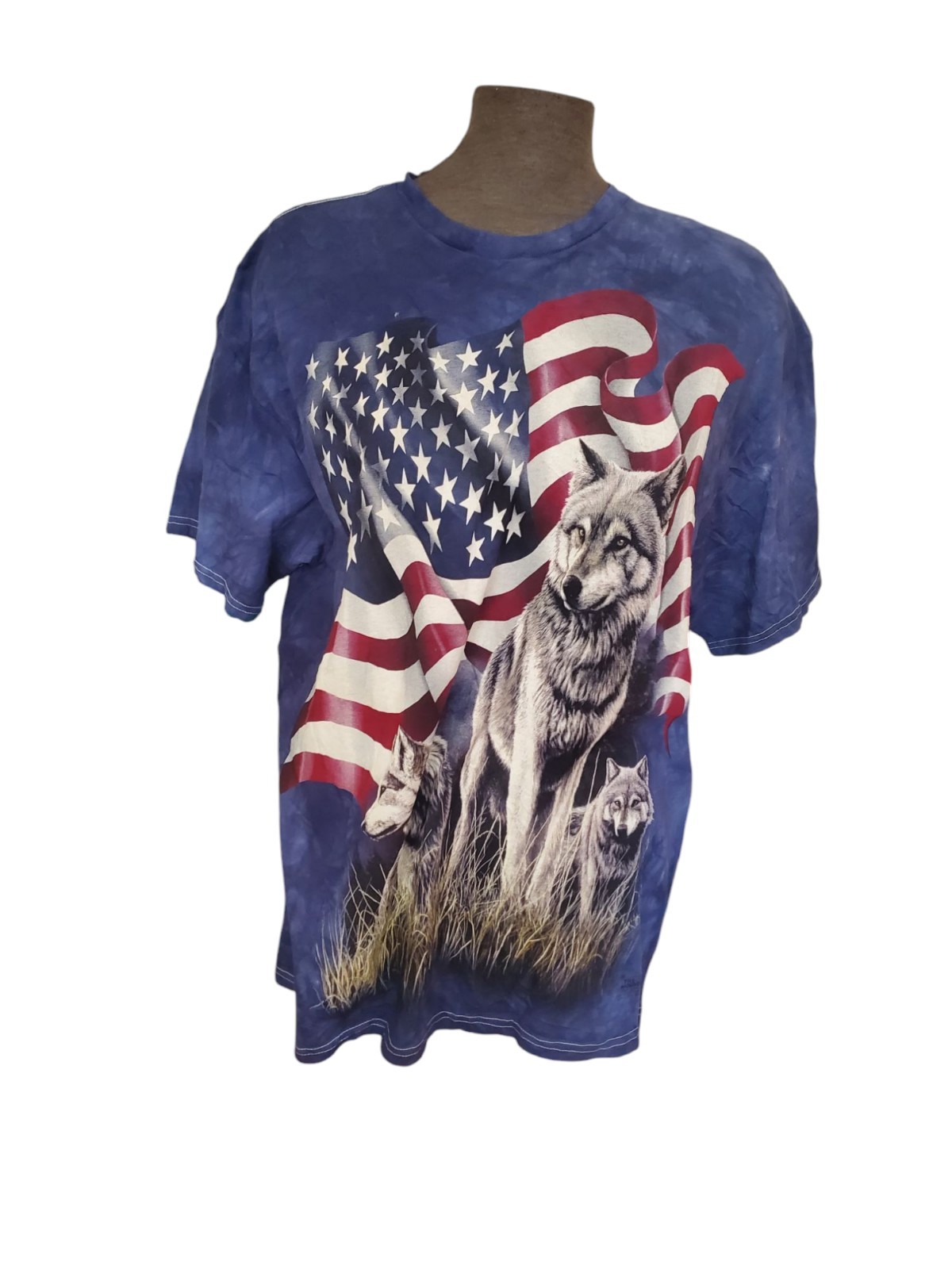 Vtg The Mountain T Shirt Mens XL Blue Wolf USA American Flag Delta Tag Nature