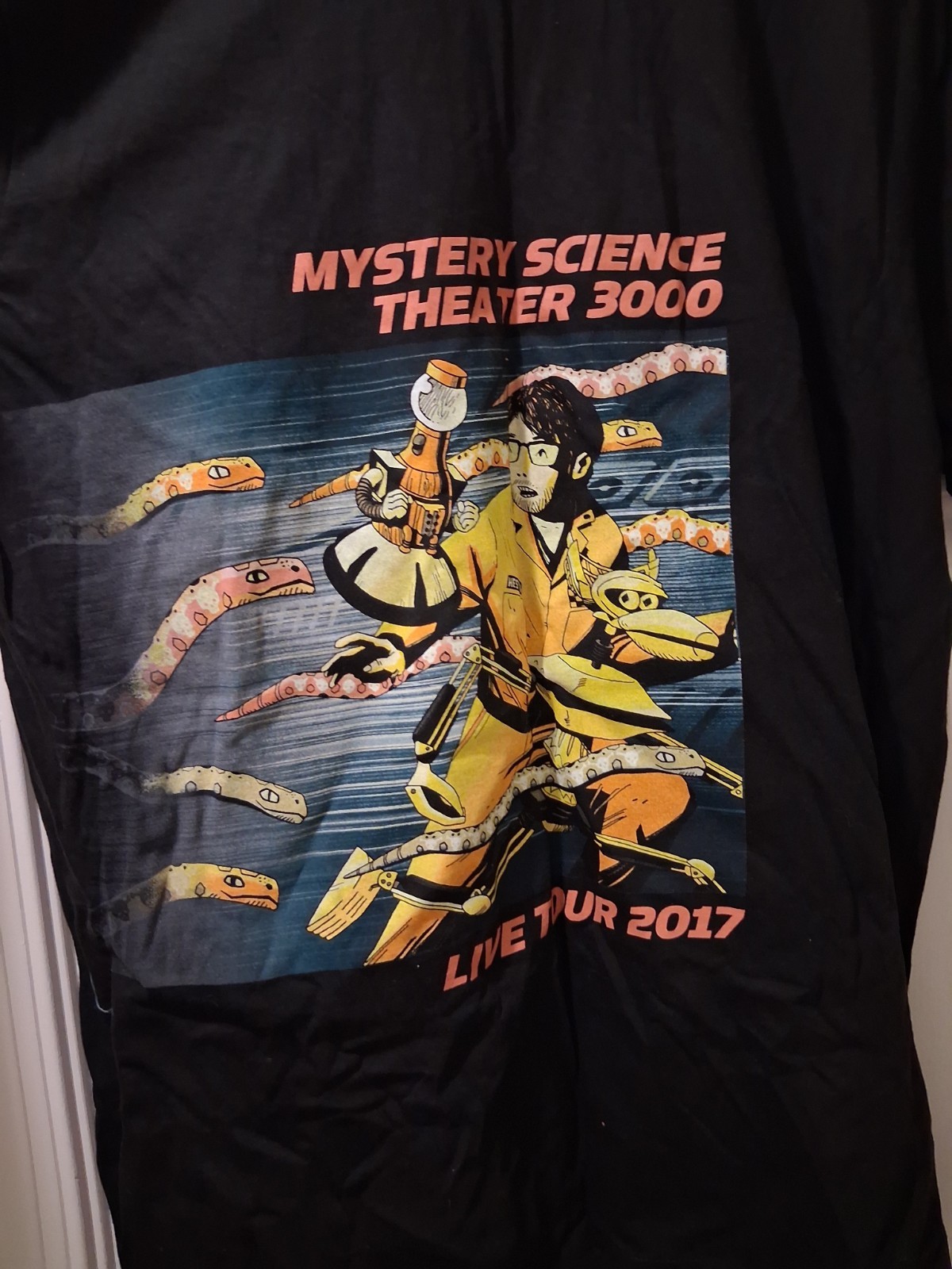 2017 MST3K Mystery Science Theater 3000 Shirt XL- Watch Out For Snakes! Tour New