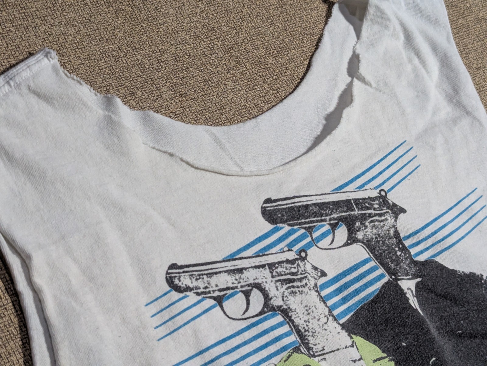 🔥 VTG/Y2K The Vibrators Punk Band | Automatic Lover | Pistol Cropped/Cutoff Tee gallery