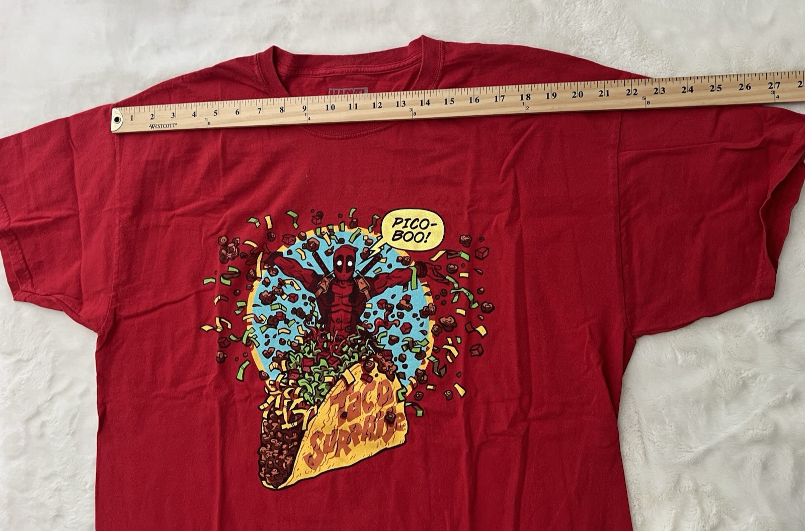 Marvel Deadpool Taco Graphic T-Shirt Red XL Lootcrate Short Sleeve Tee gallery