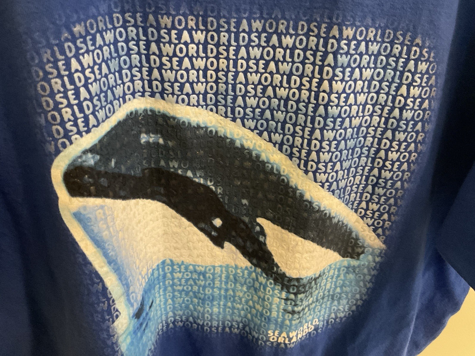 Rare Sea World Fl Raised Rubber Letter Orca Shamu Jumping Blue T Shirt L gallery