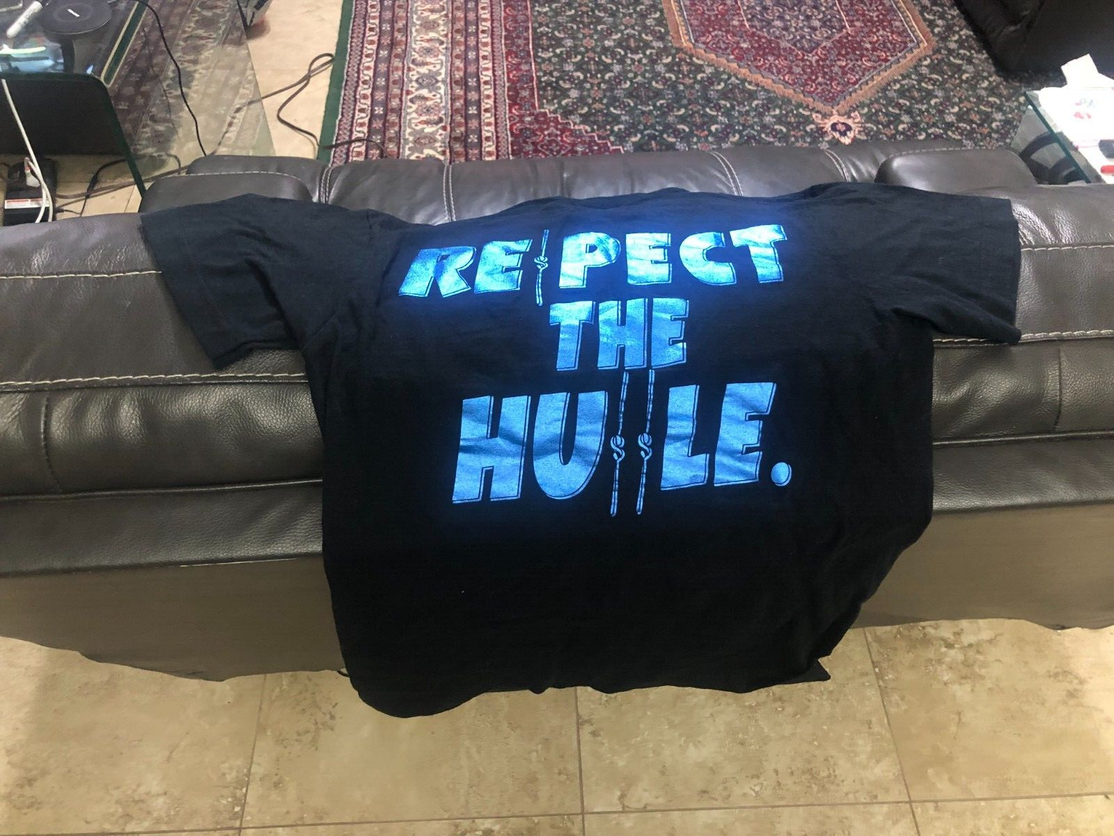 EASTER SPECIAL - "RESPECT THE HUSSLE" NWOT - Gildan Hammer Shirt Size S w/ship gallery