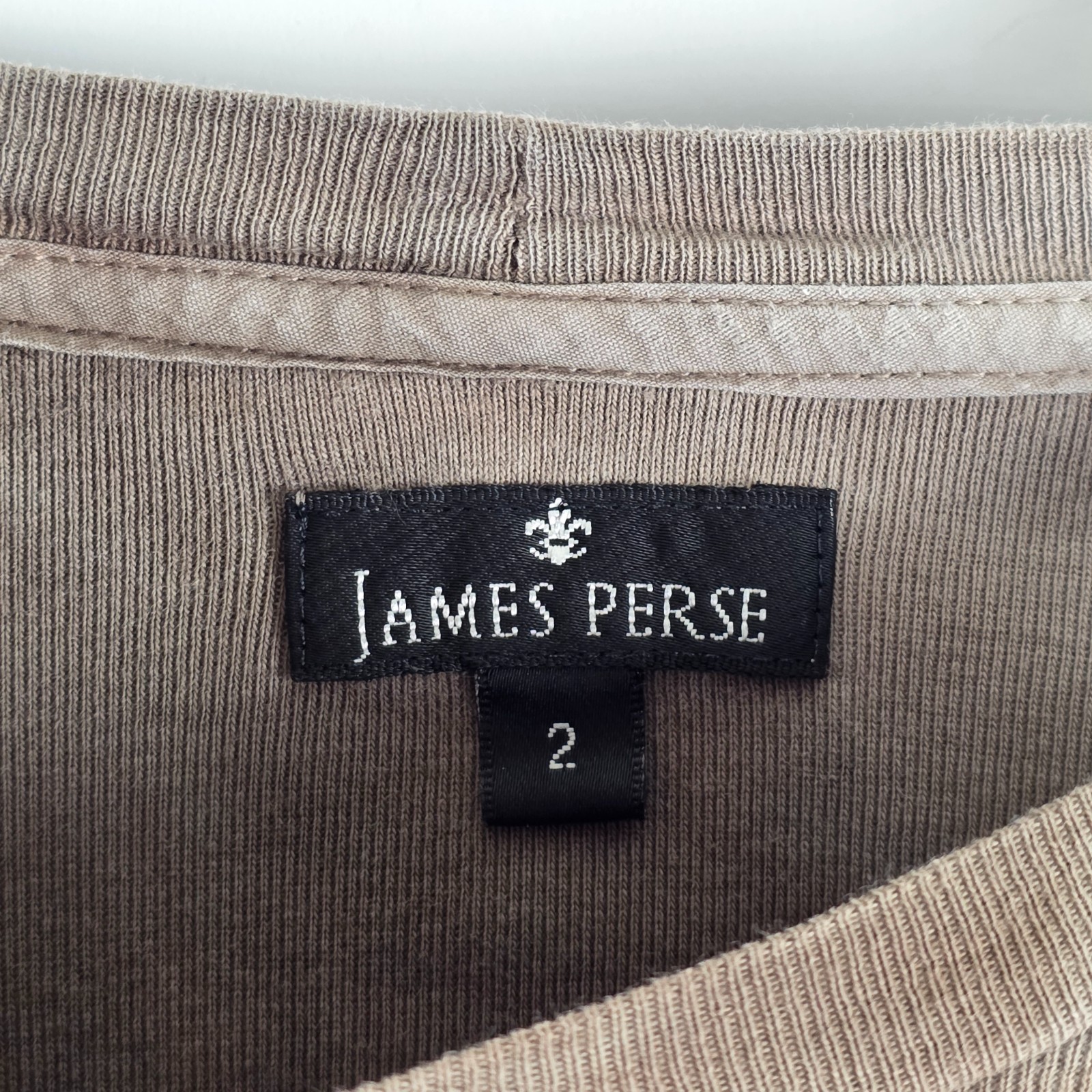 Vintage James Perse Y2K Distressed 100% Cotton Mens Size 2 Short Sleeve T Shirt gallery