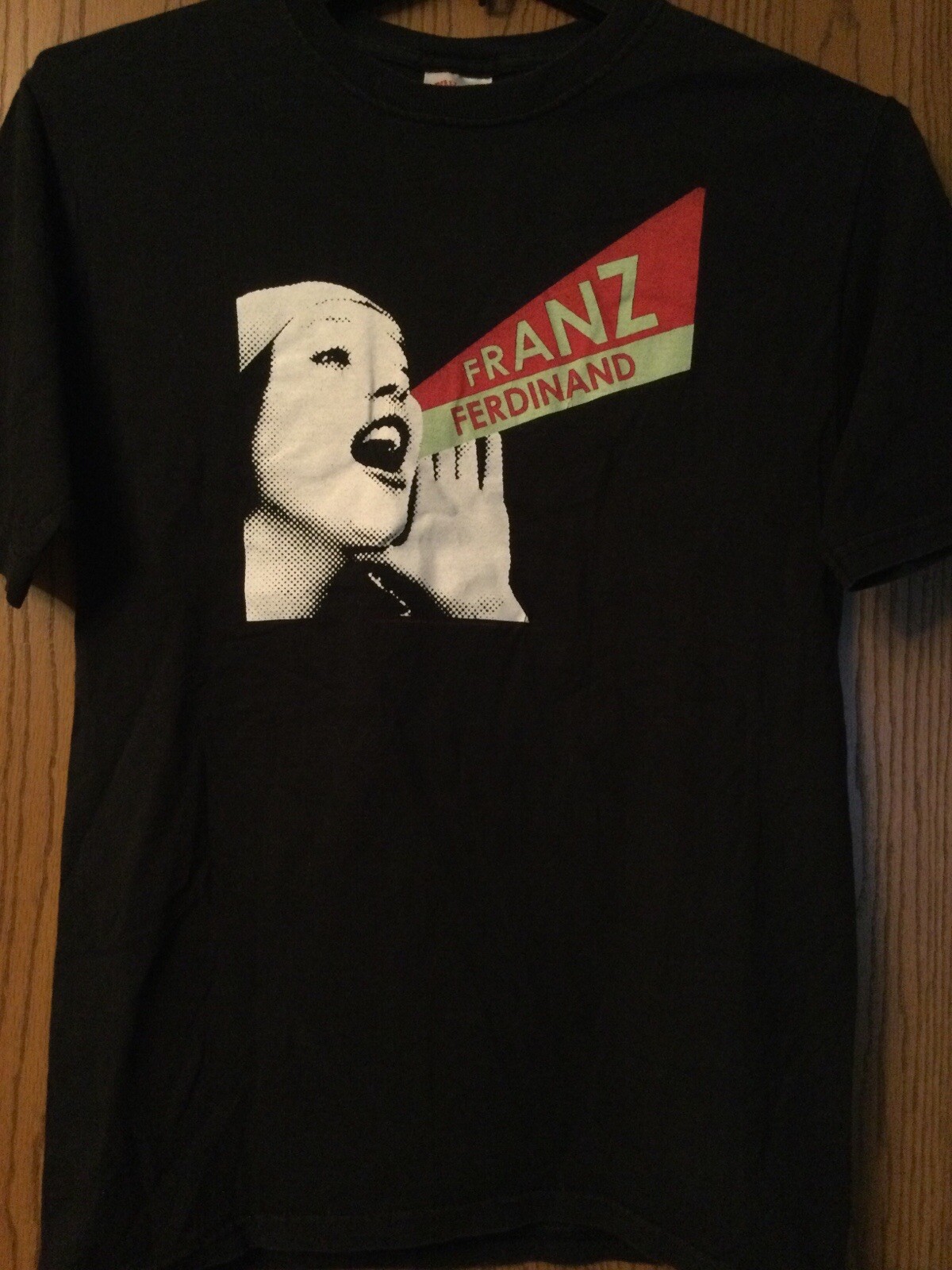Franz Ferdinand – Black Shirt – Adult S (34-36) – Hanes – Pinhole In Upper Rear