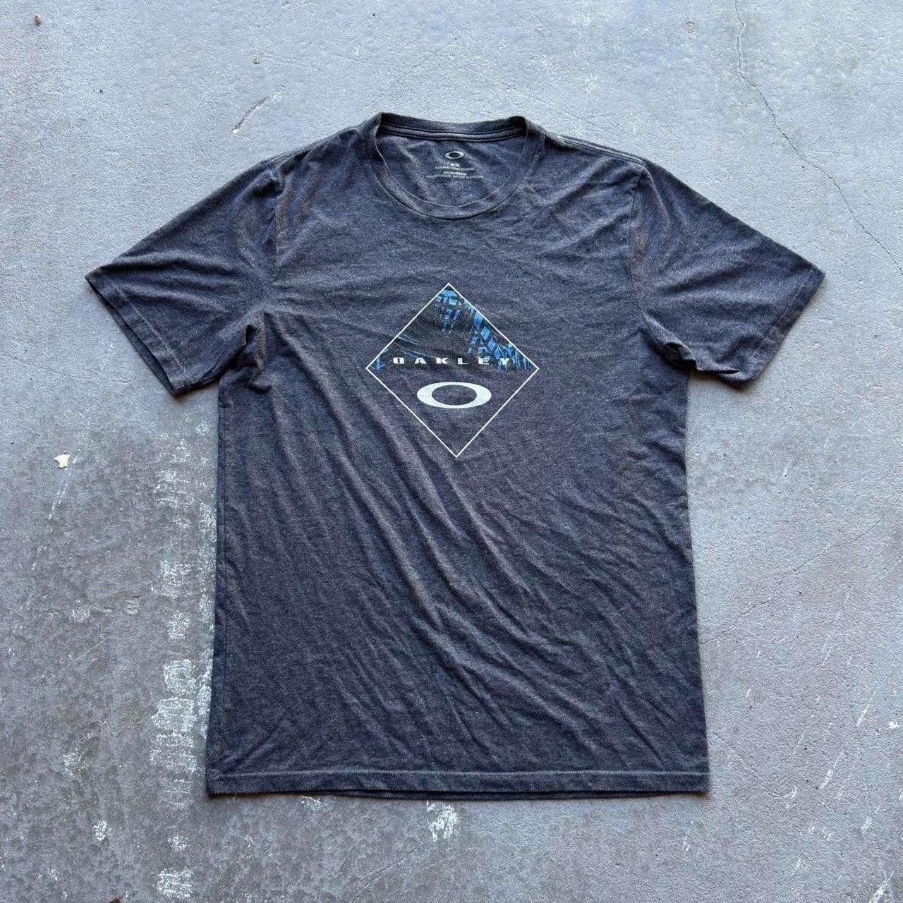 Oakley T-shirt (M)