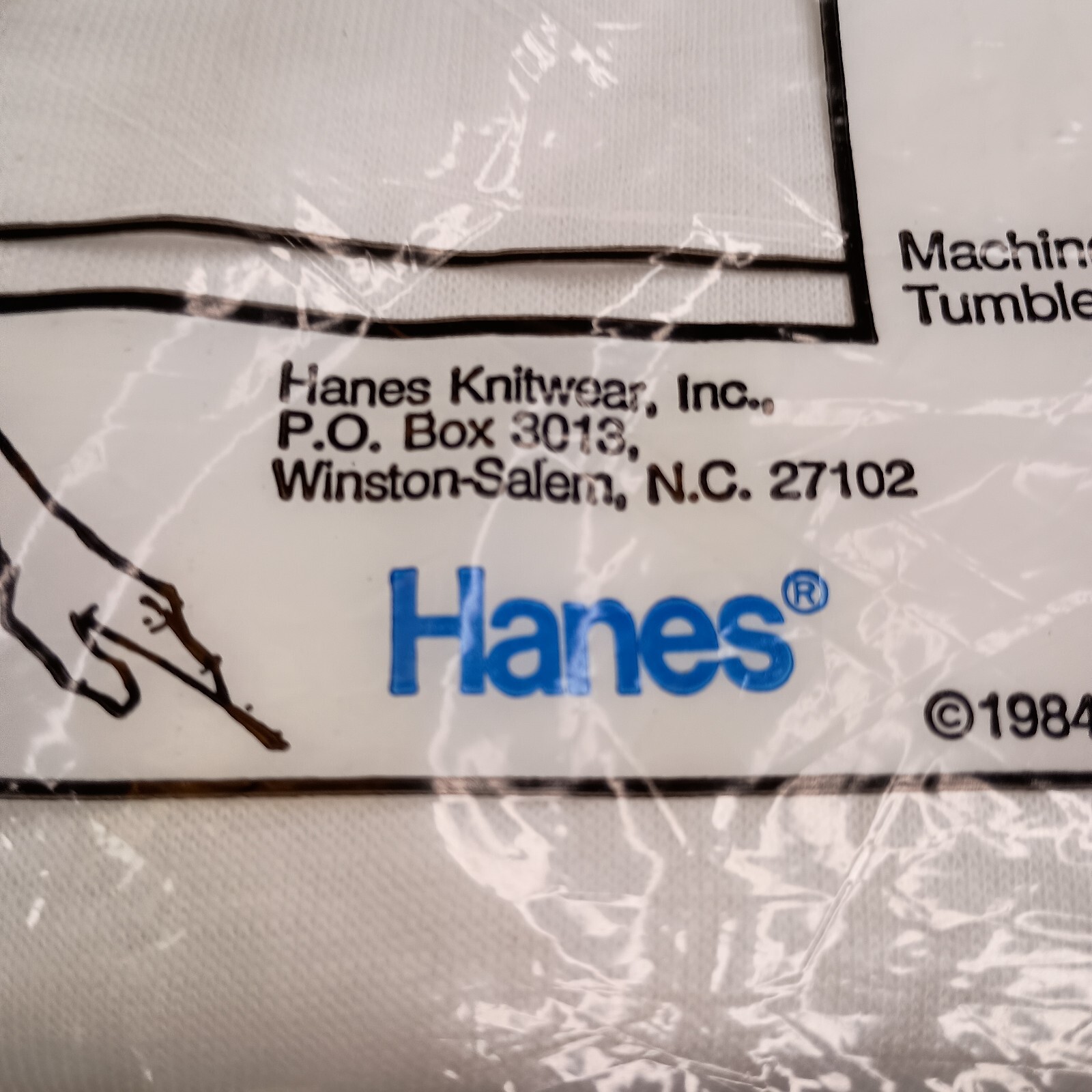 Hanes Vintage Comfort Blend T-Shirts V Neck Men's M Undershirt NOS 1984 Made USA gallery