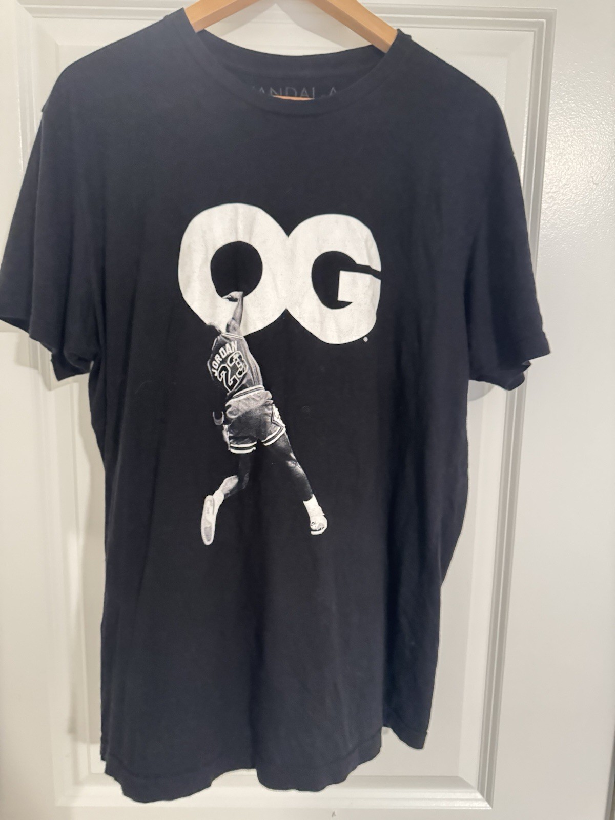 OG Men’s Michael Jordan L Black Graphic Print Crew Neck Short Sleeve T-Shirt Tee gallery