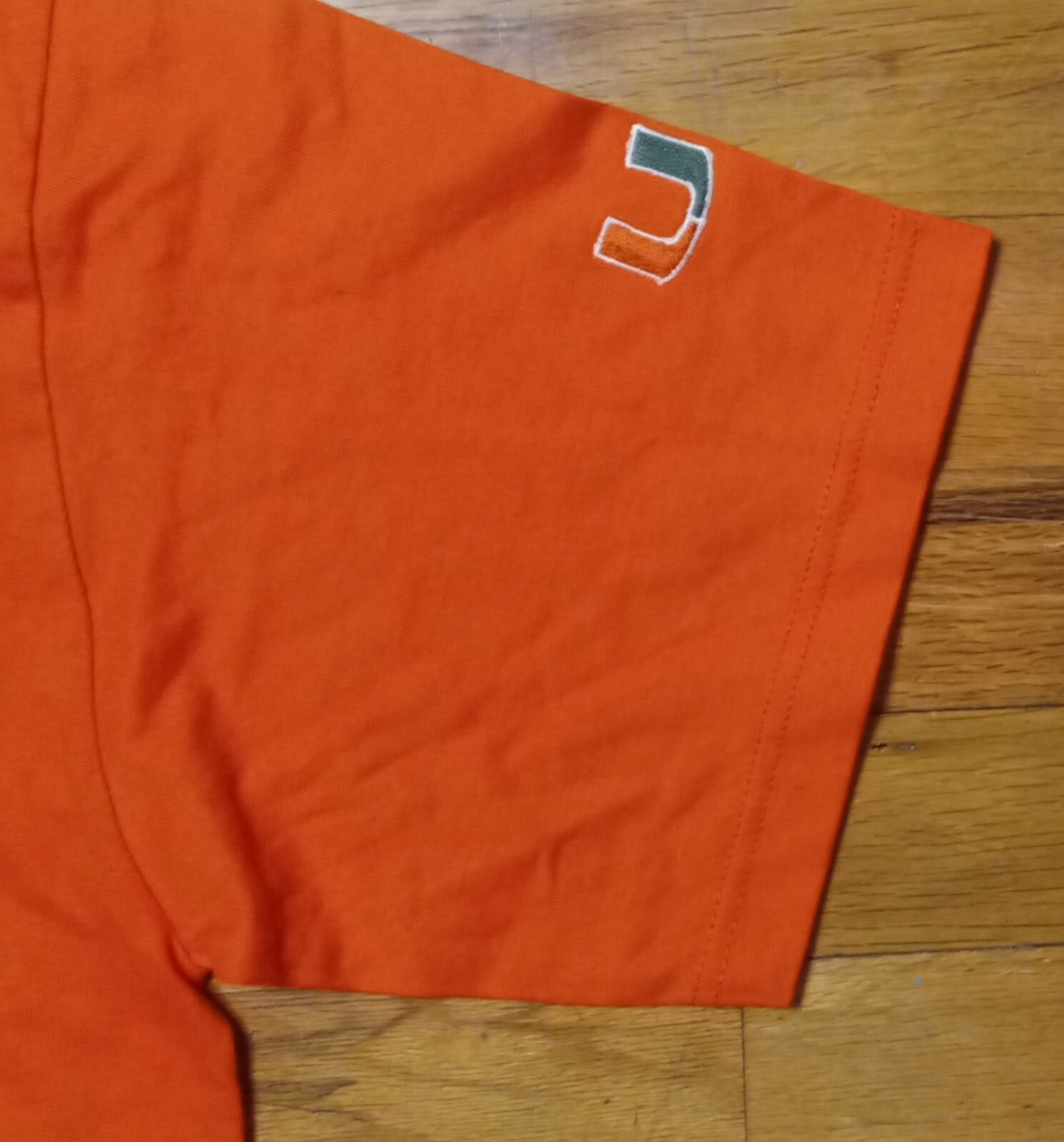 Vintage Miami Hurricanes Football t shirt NEW deadstock official Merchandise gallery