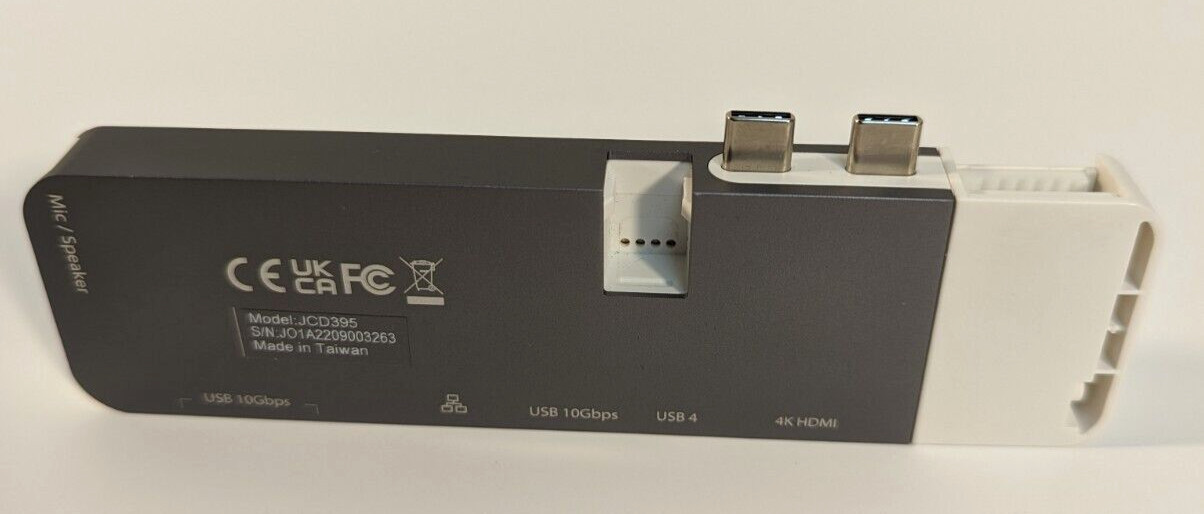 J5Create JCD395 4K60  Pro USB4 Hub with MagSafe Kit