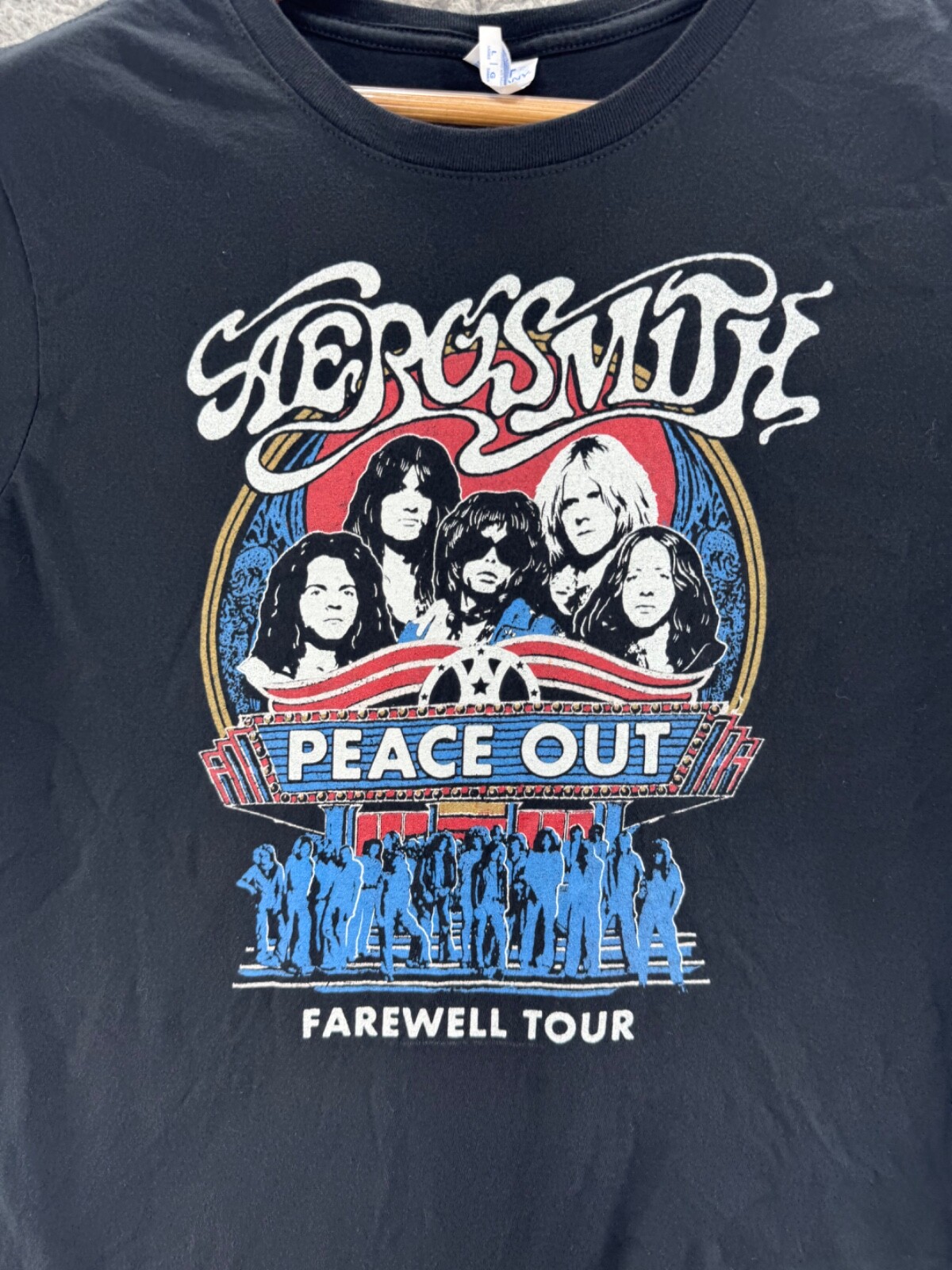 Aerosmith Peace Out Farewell Tour Adult Graphic Cotton Band T-Shirt Tee Sz Large gallery