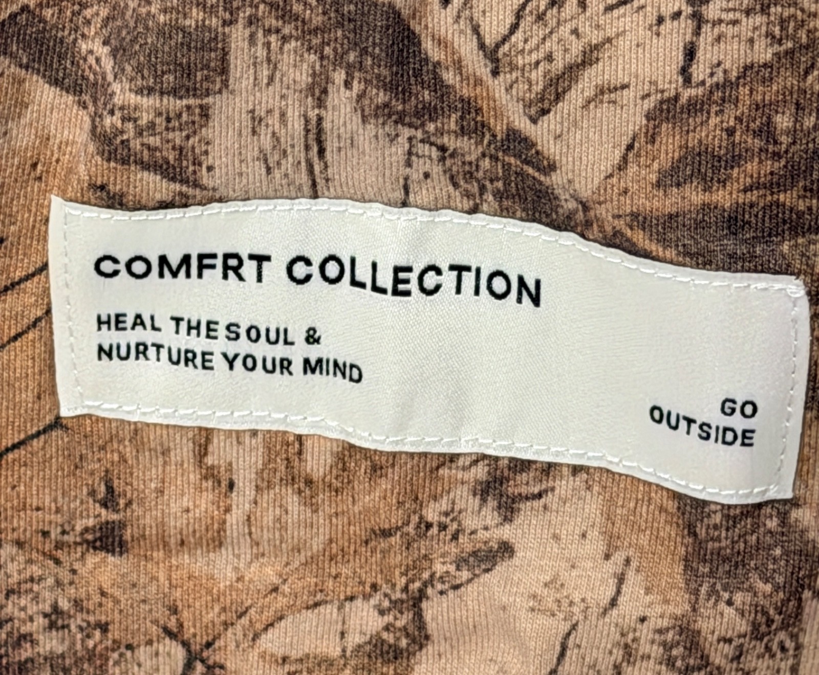 Comfrt Collection Camo T-Shirt Large High Sierra Brown Oversized Cotton Tee NWT gallery