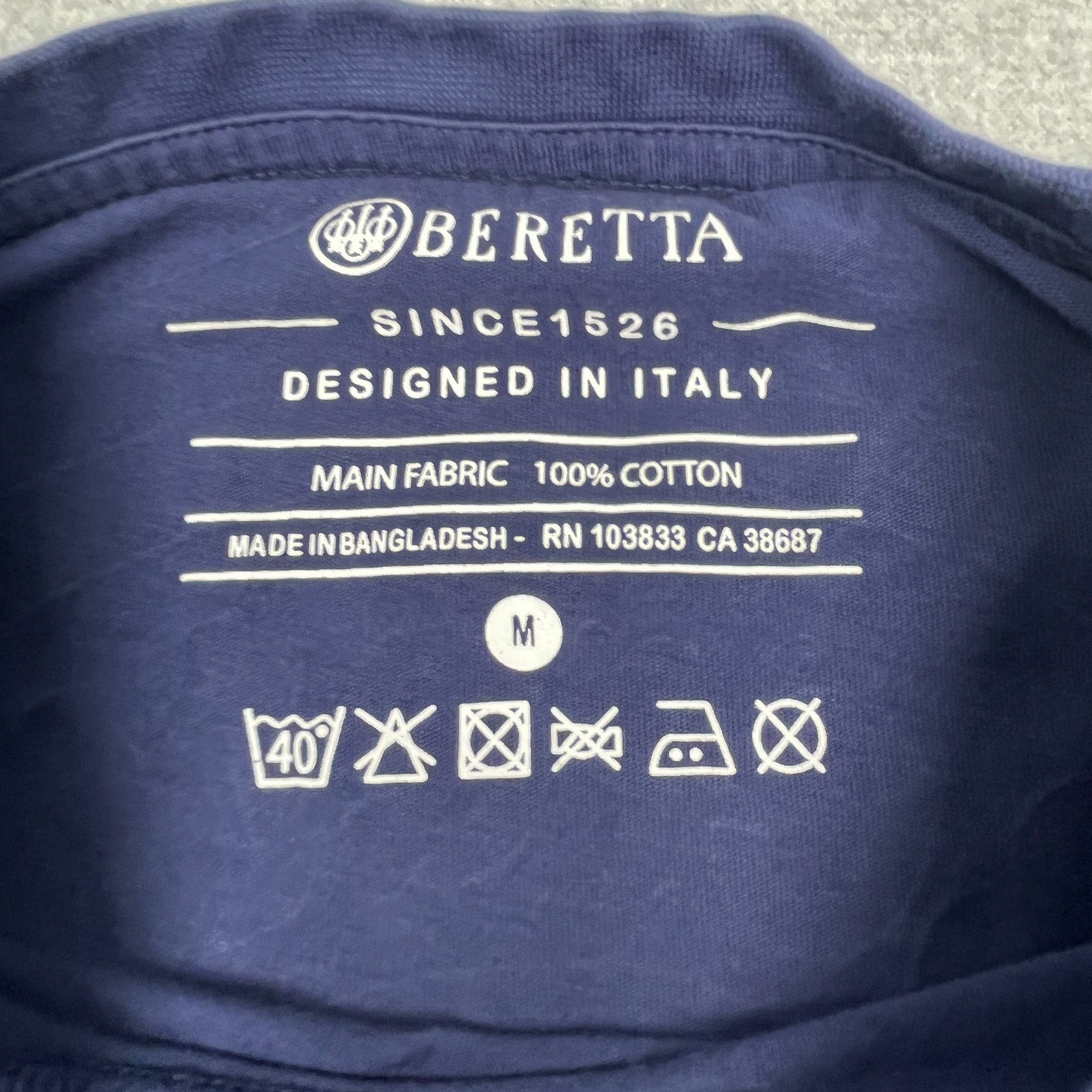 Beretta Long Sleeve USA T Shirt M Blue Logo Graphic Tactical Hunting Outdoor gallery